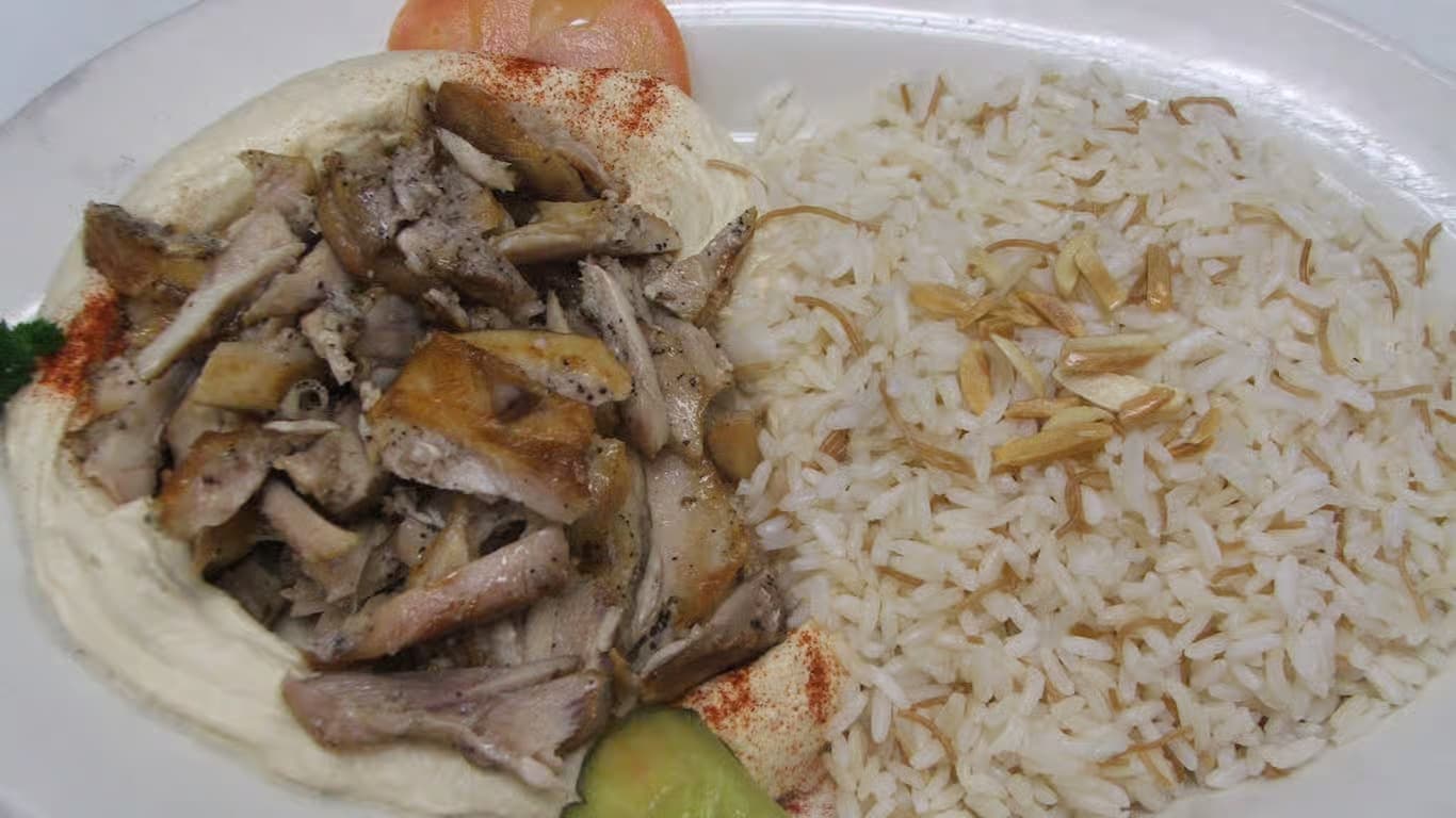 Hommous with Shawarma
