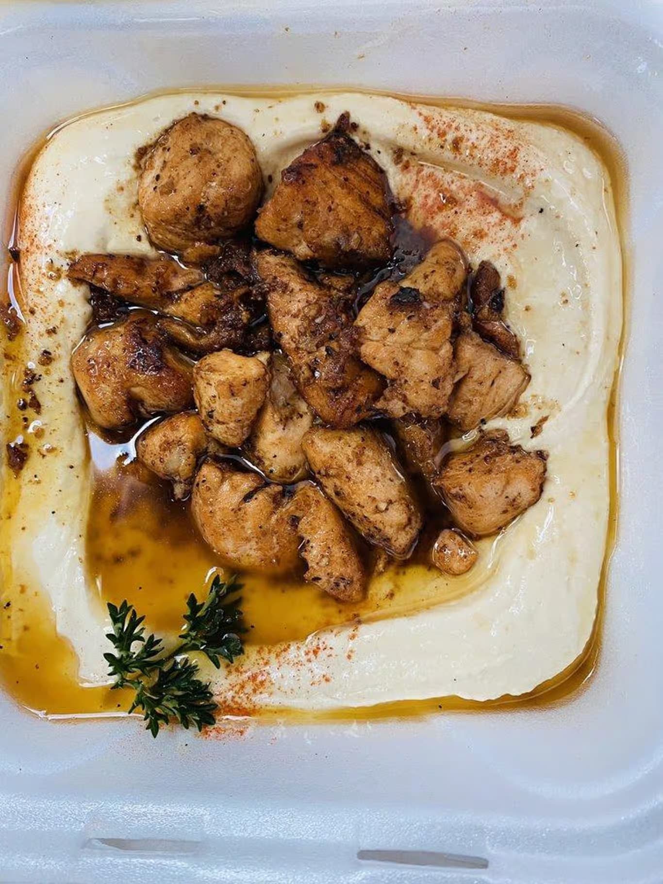 Hommous with Salmon